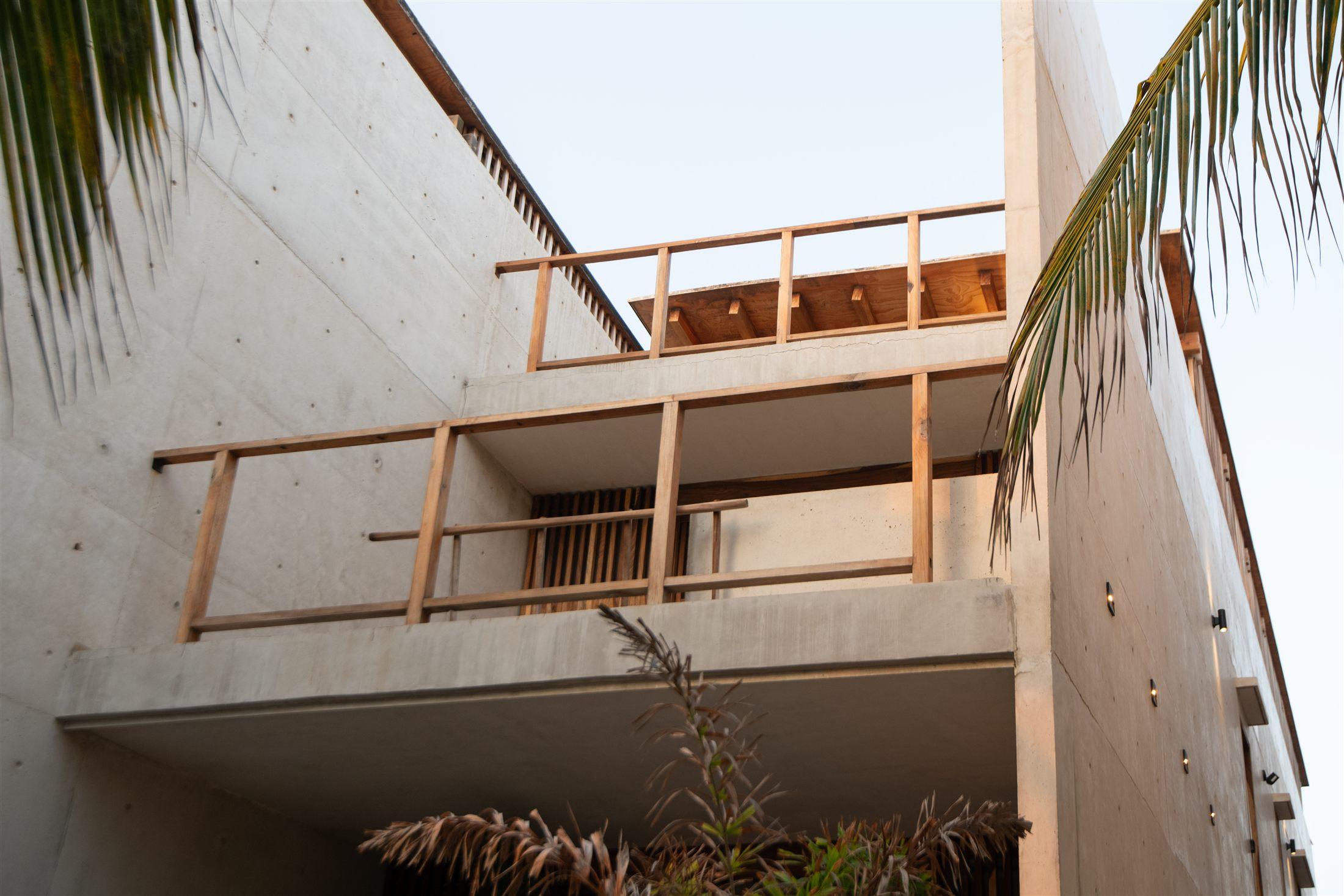 Detalle de balcones y estructura